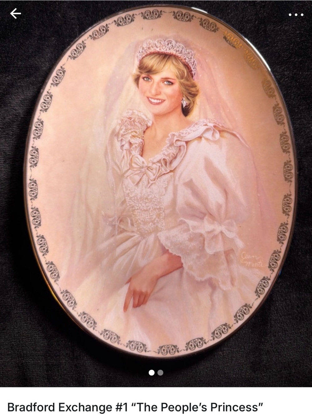 The Bradford Exchange Delicate Pink Portrait Plate